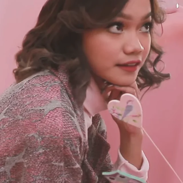 Foto profil Fathia Izzati — Kittendust